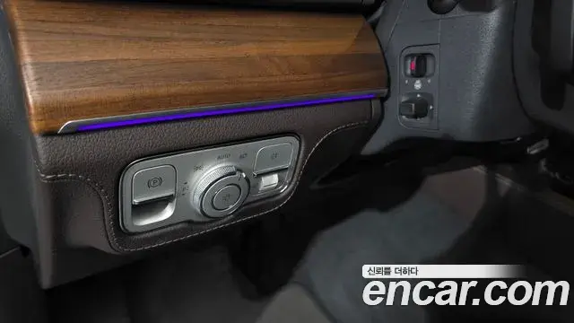 Mercedes-Benz GLE-Class 2019 — ფოტო 20/20