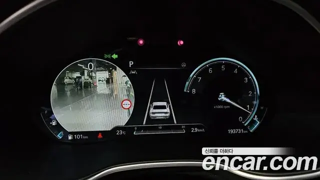 Genesis Electrified G80 2022 — Photo 8/20