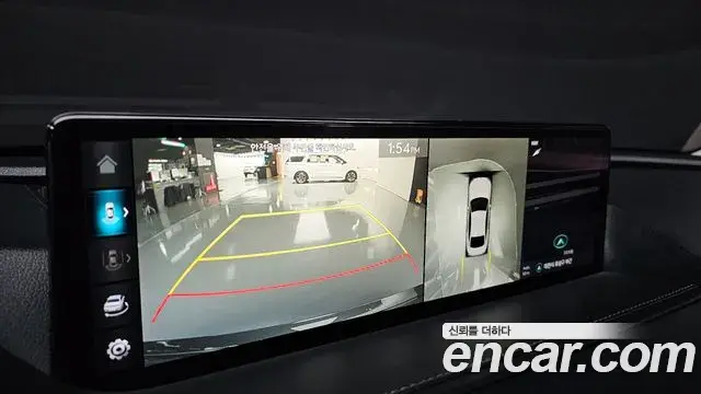 Genesis Electrified G80 2022 — Photo 17/20