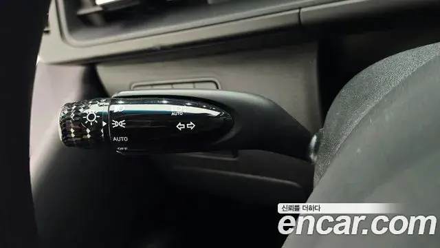Hyundai Staria 2022 — Фото 19/20