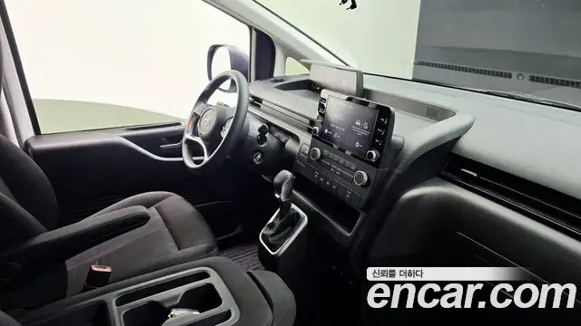 Hyundai Staria 2022 — Фото 20/20