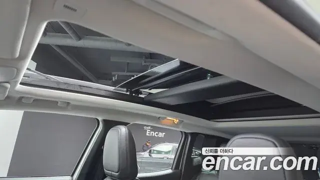 Jeep Renegade 2021 — Фото 17/20