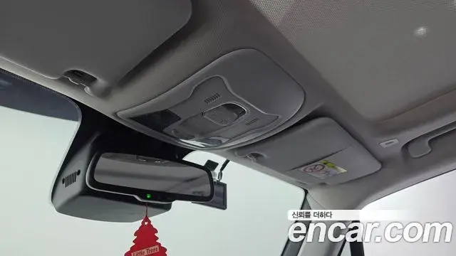 Jeep Renegade 2021 — Фото 19/20