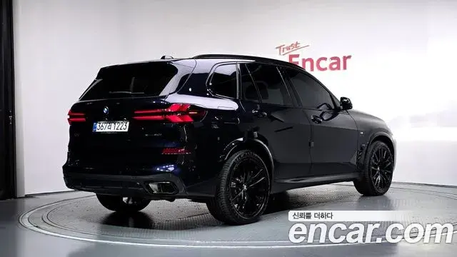 BMW X5 2026 — Фото 2/20
