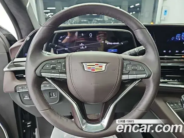 Cadillac Escalade 2023 — ფოტო 5/19