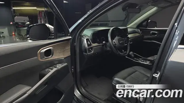 Kia Sorento 2022 — Photo 10/20