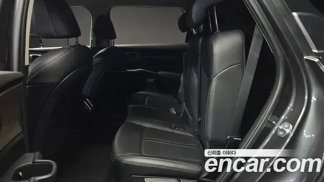Kia Sorento 2022 — Photo 12/20