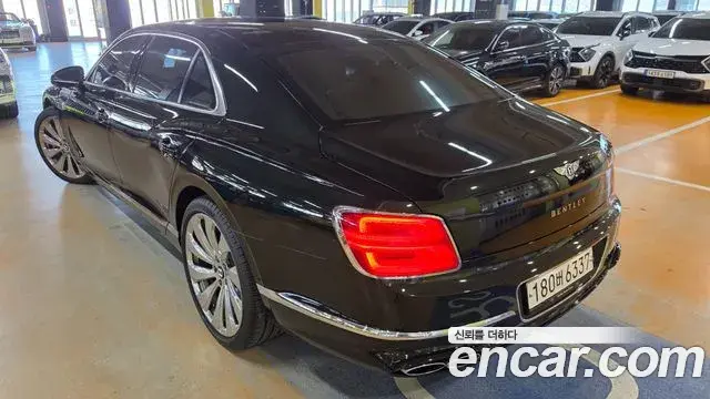 Bentley Flying Spur 2021 — Photo 14/20