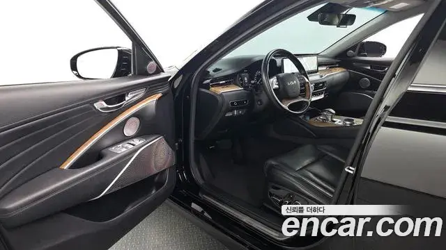 Kia The K9 2021 — Photo 10/20