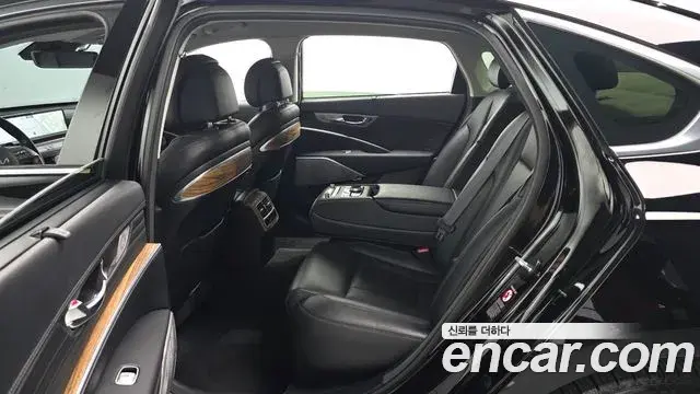 Kia The K9 2021 — Photo 12/20