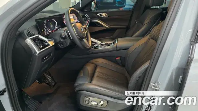 BMW X6 2025 — Photo 6/18