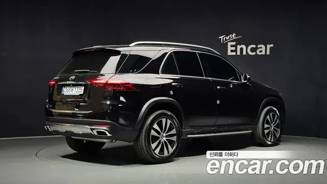 Mercedes-Benz GLE-Class 2026 — Photo 13/33