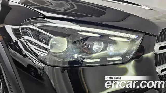 Mercedes-Benz GLE-Class 2026 — Photo 27/33
