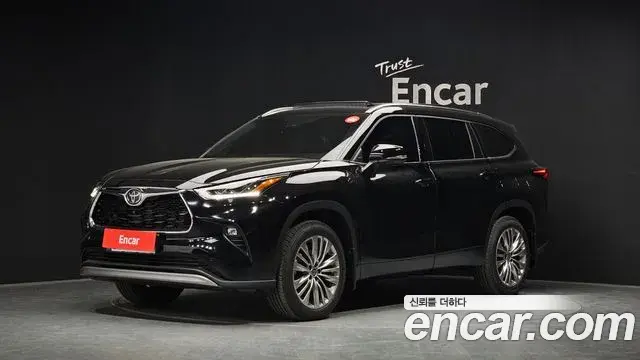 Toyota Highlander 2026 — Şəkil 27/34