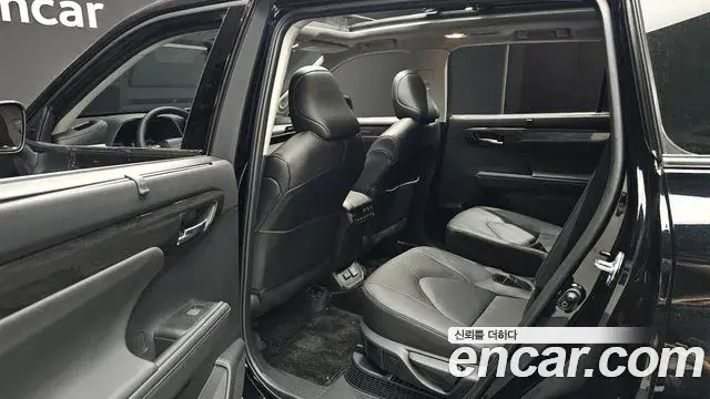 Toyota Highlander 2026 — Şəkil 13/34