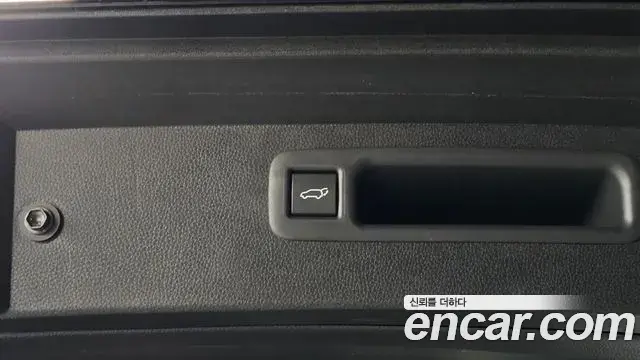 Toyota Highlander 2026 — Şəkil 12/34