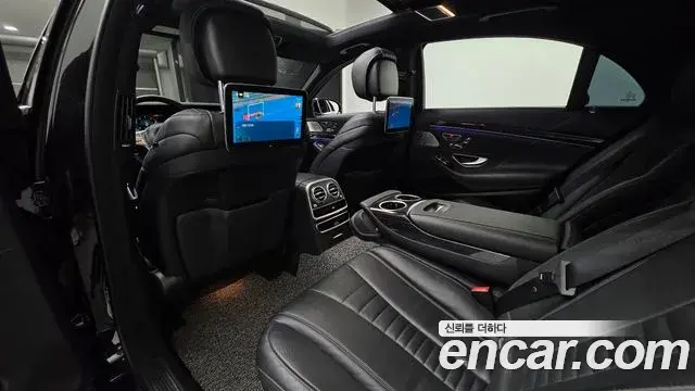 Mercedes-Benz S-Class 2018 — Photo 13/20