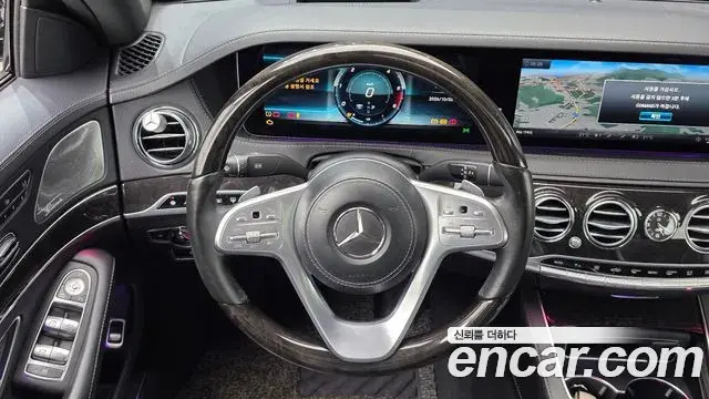 Mercedes-Benz S-Class 2018 — Photo 14/20