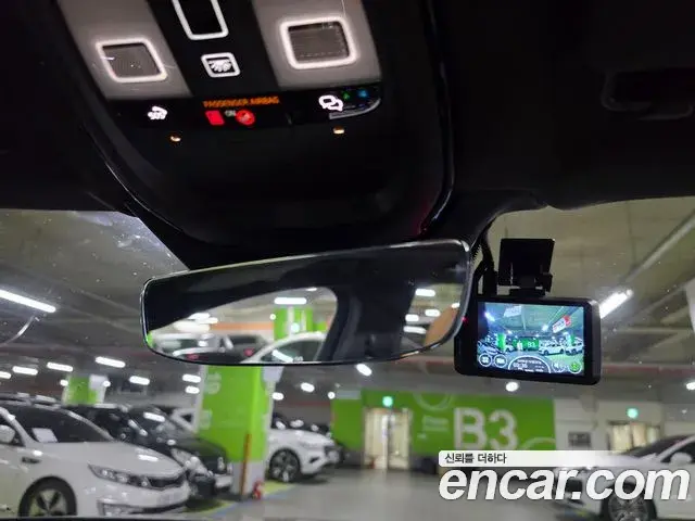 Volvo XC90 2022 — ფოტო 9/20