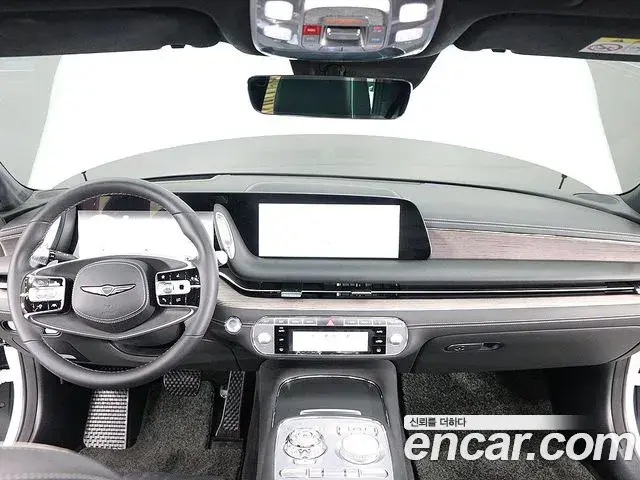 Genesis G90 2025 — Photo 12/20