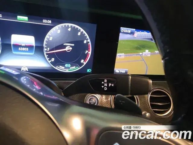 Mercedes-Benz E-Class 2019 — Photo 11/20