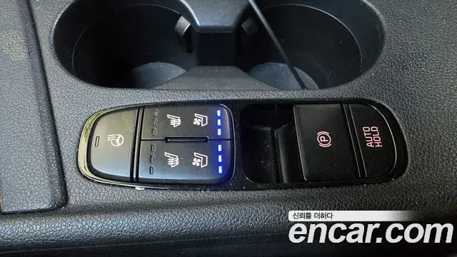 Kia Niro 2019 — Photo 9/20