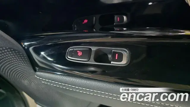 Kia Niro 2019 — Photo 12/20