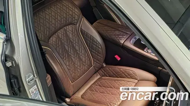 BMW 7 Series 2020 — Фото 15/20