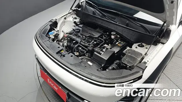 Hyundai Kona 2023 — Photo 6/20