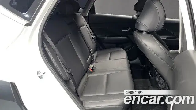 Hyundai Kona 2023 — Photo 12/20