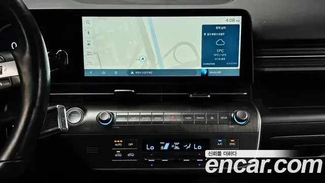 Hyundai Kona 2023 — Photo 14/20