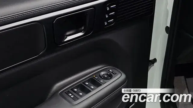 Hyundai Santa Fe 2024 — Photo 17/20