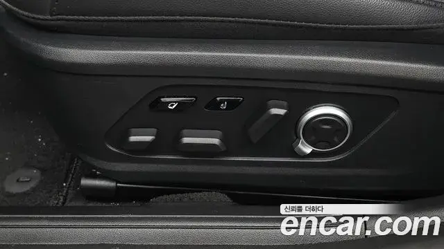 Hyundai Grandeur 2023 — Photo 18/20