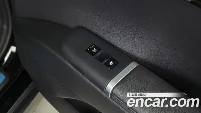 Hyundai Grandeur 2023 — Photo 19/20