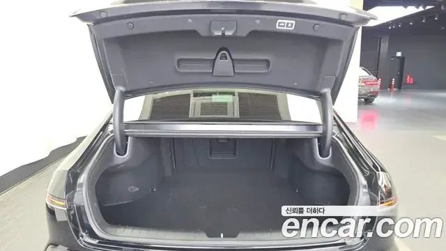 Hyundai Grandeur 2023 — Photo 20/20