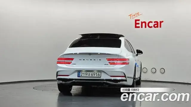 Genesis Electrified G80 2024 — Photo 4/20