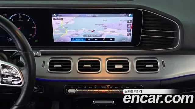Mercedes-Benz GLE-Class 2019 — Фото 12/20