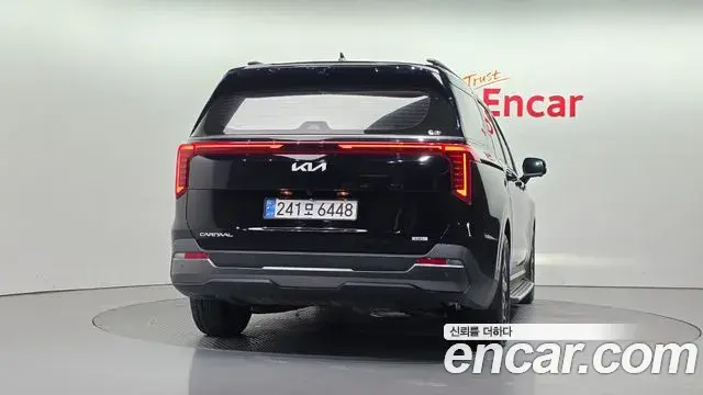 Kia Carnival 2024 — Photo 4/20