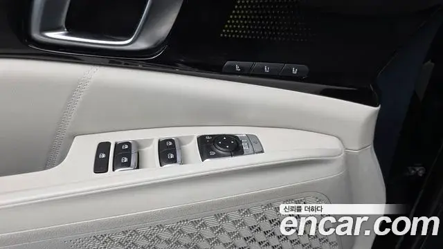 Kia Carnival 2024 — Photo 11/20