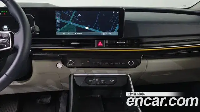 Kia Carnival 2024 — Photo 13/20