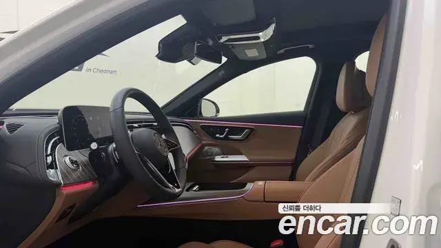 Mercedes-Benz E-Class 2026 — Photo 16/20