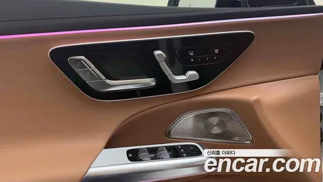 Mercedes-Benz E-Class 2026 — Photo 18/20