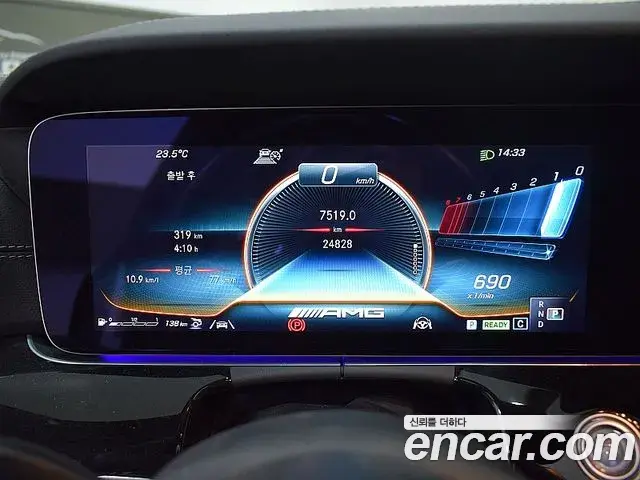 Mercedes-Benz AMG GT 2022 — Photo 3/20