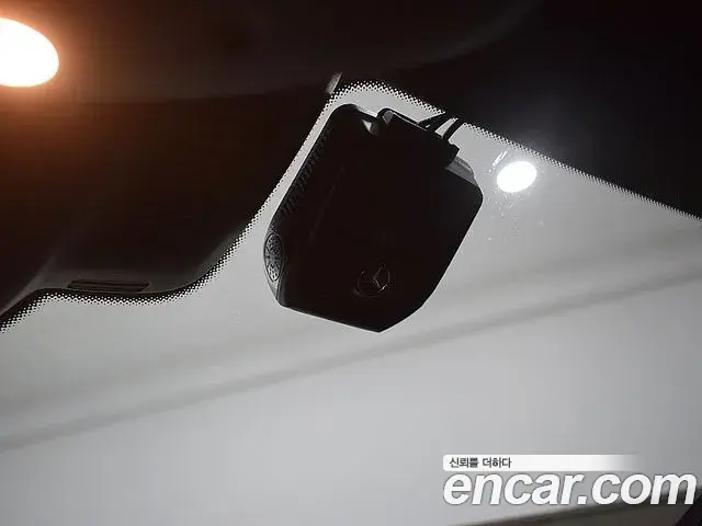 Mercedes-Benz AMG GT 2022 — Photo 12/20