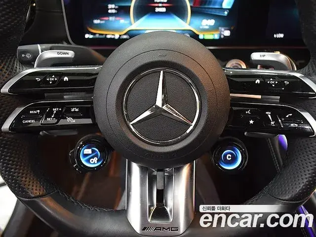 Mercedes-Benz AMG GT 2022 — Photo 14/20