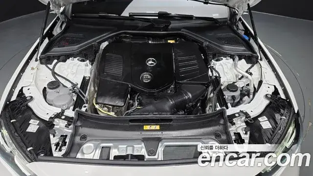 Mercedes-Benz E-Class 2026 — Фото 6/20