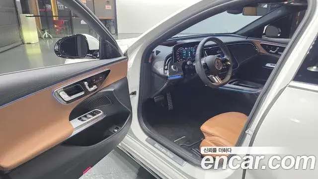 Mercedes-Benz E-Class 2026 — Фото 10/20