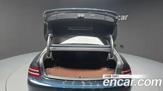 Genesis Electrified G80 2021 — Photo 20/20