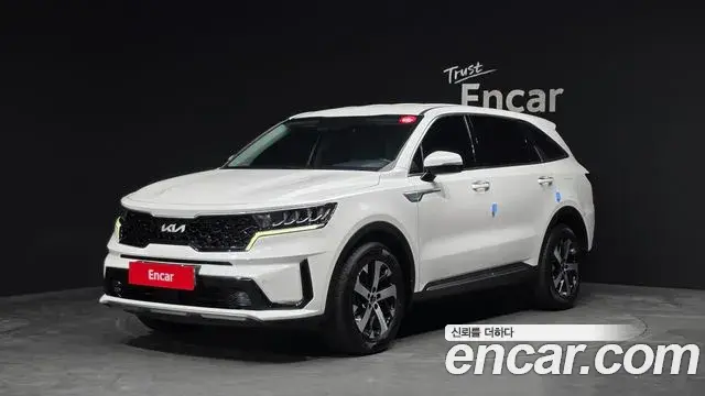 Kia Sorento 2022 — Photo 1/20