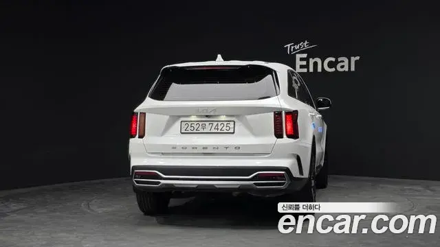 Kia Sorento 2022 — Photo 4/20